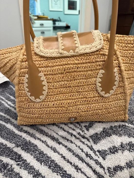 Pamela Munson “Teddy Bag” Neutral Woven Straw Tote Bag with Camel Leather Trim - Picture 8 of 8